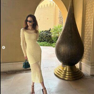 BOBBLE KNIT MIDI DRESS Sizes M, L NEW WITH TAG!